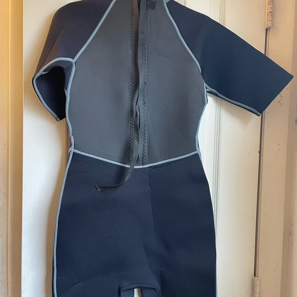 Island surf shorty wetsuit - Picture 5 of 9